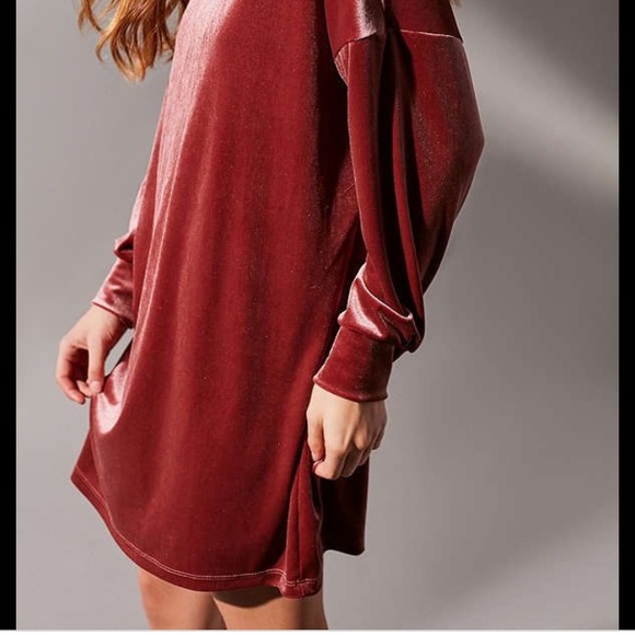 Urban Outfitters Evie velvet turtleneck mini dress - Picture 6 of 7